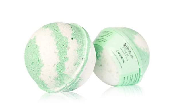 ChocoLatte Гейзер (бурлящий шарик) для ванн СВЕЖЕСТЬ d 6 см, 150 гр