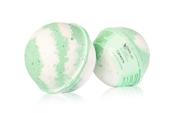 ChocoLatte Гейзер (бурлящий шарик) для ванн СВЕЖЕСТЬ d 6 см, 150 гр