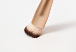 PuroBio Кисть для нанесения основы 03