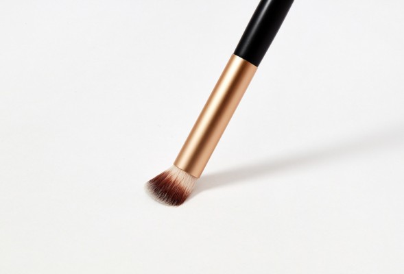 PuroBio Кисть для пудры, консилера, теней, бронзера 09