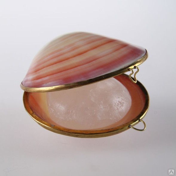 Кристалл свежести в Розовой тихоокеанской раковине, цельный, 70г. (Кристалл Свежести)