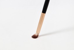 PuroBio Кисть для теней, бронзера, консилера, пудры 08