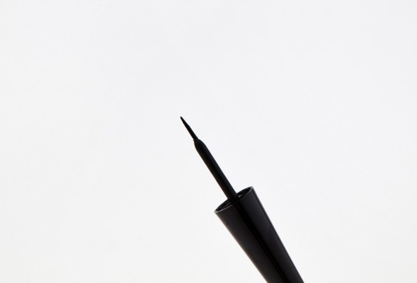 PuroBio Подводка для глаз-кисть &amp;quot;On Fleek&amp;quot; BRUSH TIP черная, 3 мл