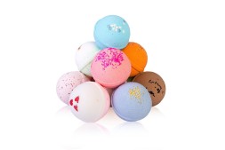 ChocoLatte Гейзер (бурлящий макси-шар) для ванн КЛУБНИЧНЫЙ СОБЛАЗН d 9 см, 280 гр