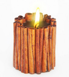 ЭКО-свеча ручной работы MAGIC LOVE с палочками корицы и эфирными маслами корицы и базилика (TM Aromatte)