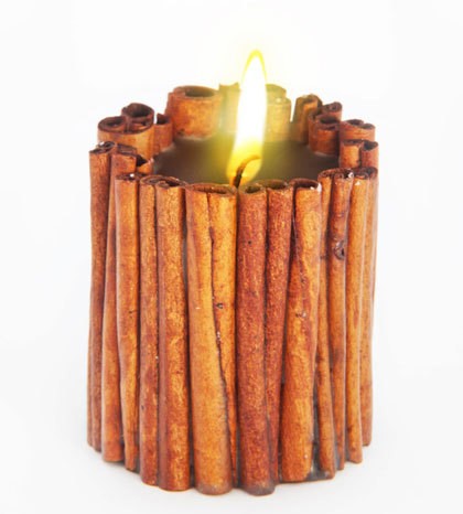 ЭКО-свеча ручной работы MAGIC LOVE с палочками корицы и эфирными маслами корицы и базилика (TM Aromatte)